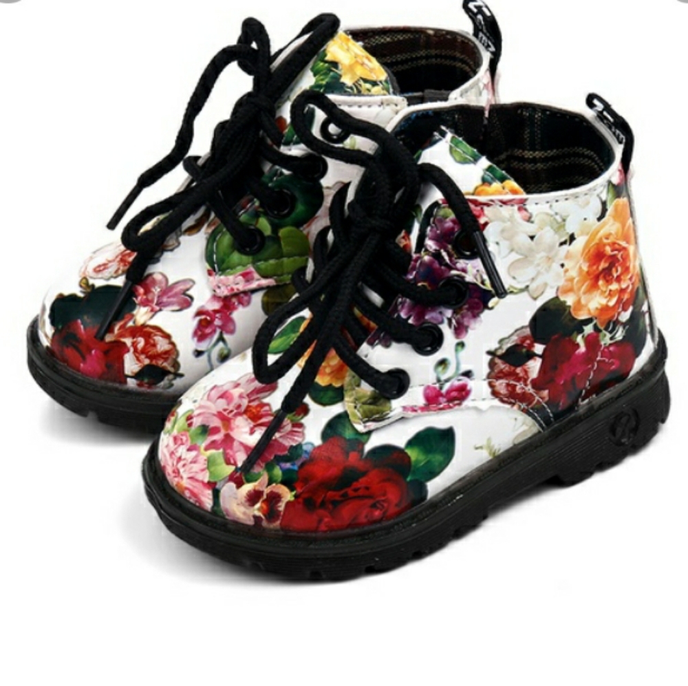 Toddler girl floral boots